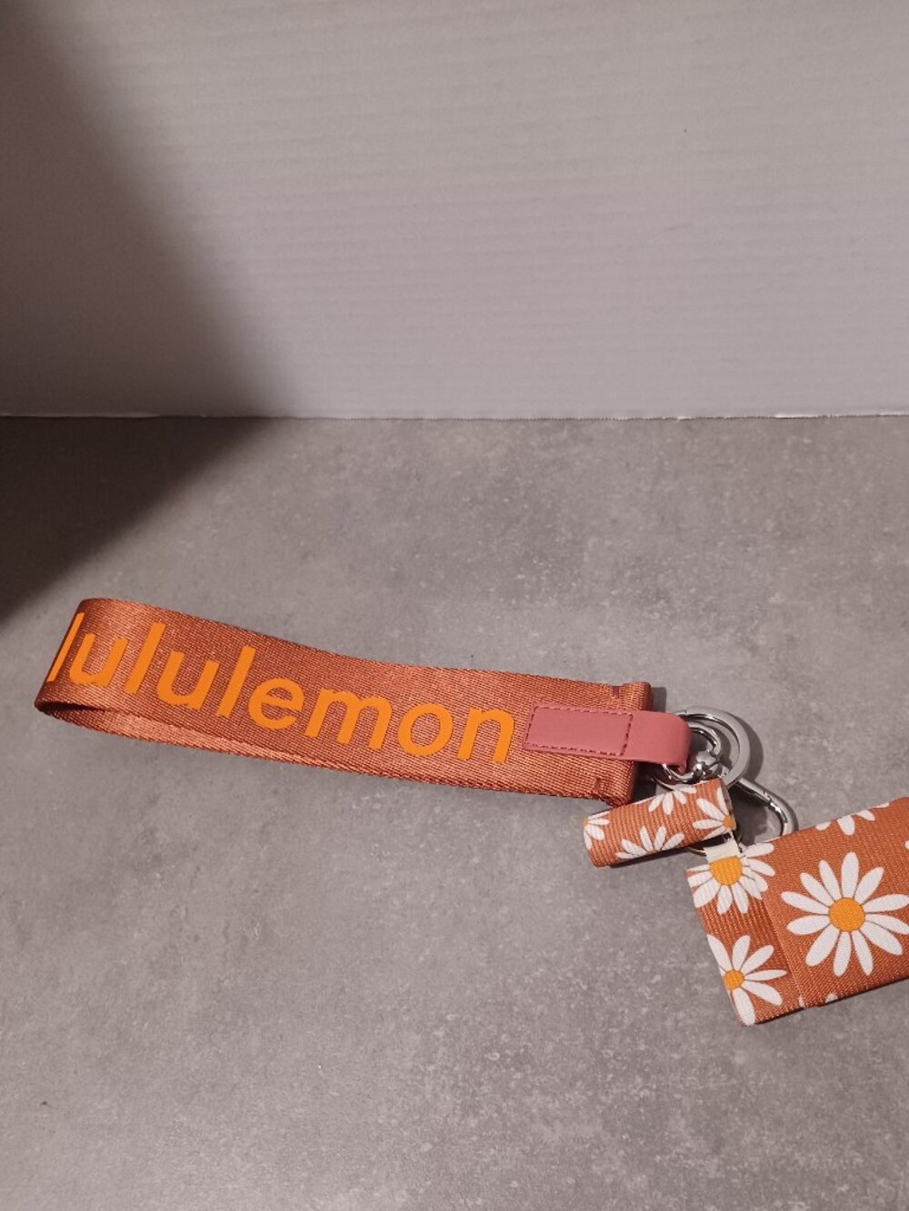 LuLulemon Never Lose Keychain with Elastic Wallet and Lipstick Holder